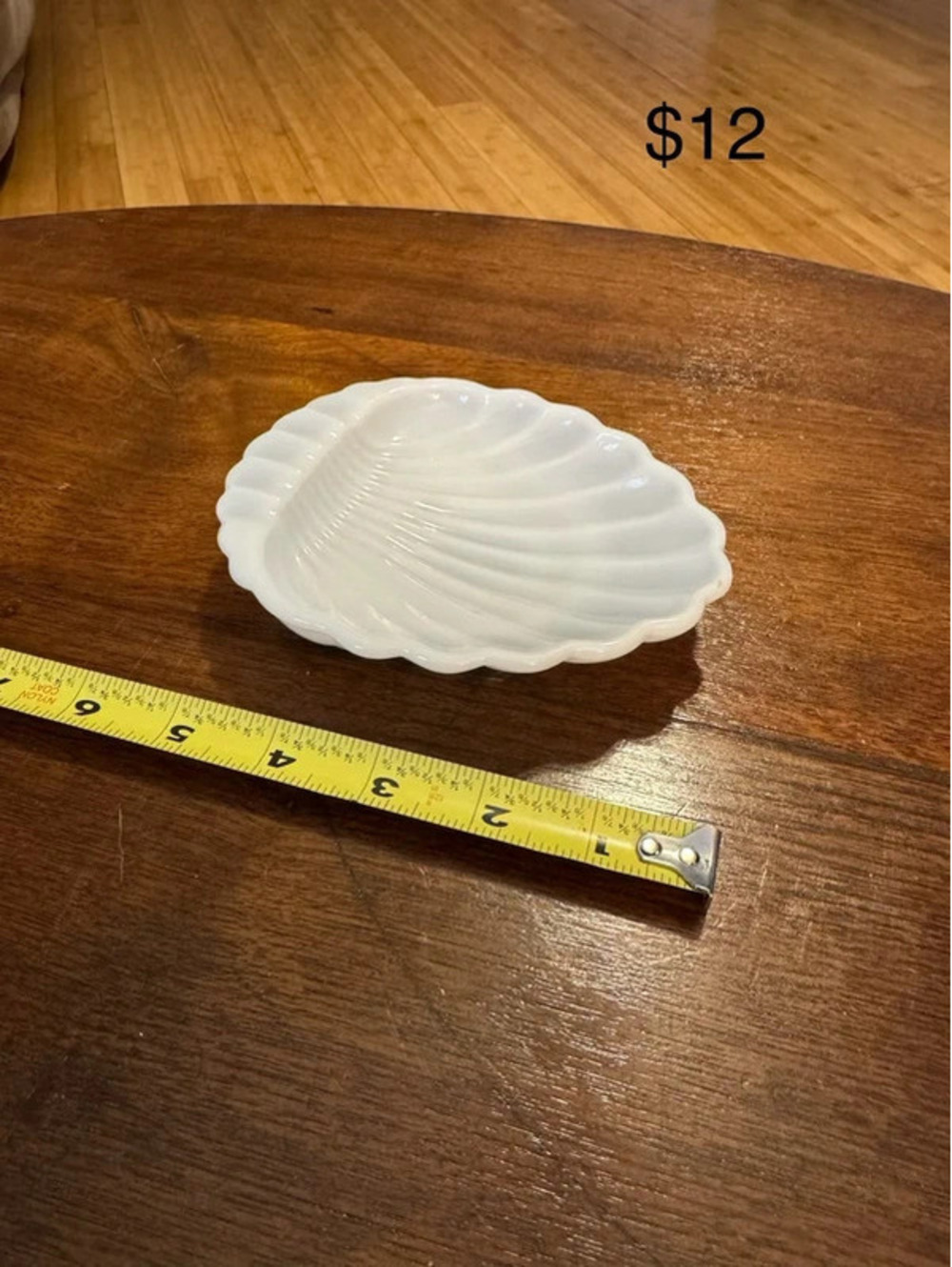 Vintage Milk Glass Shell Trinket dish
